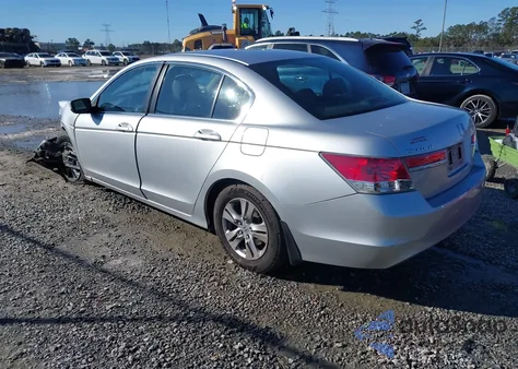 2012 Honda Accord 2.4 Se из США, поврежденный, VIN 1HGCP2F65CA117606